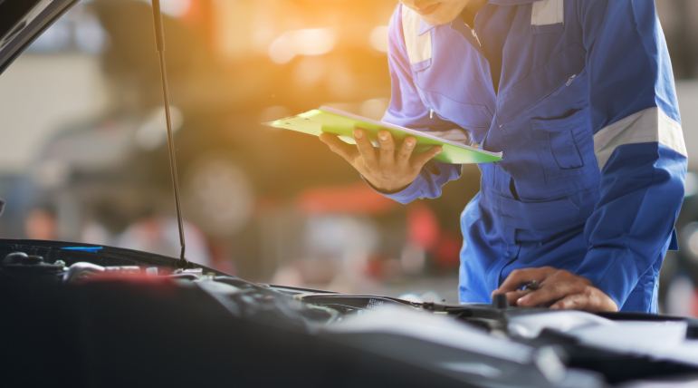 Car,Service,,Repair,,Maintenance,Concept,-,Asian,Auto,Mechanic,Man